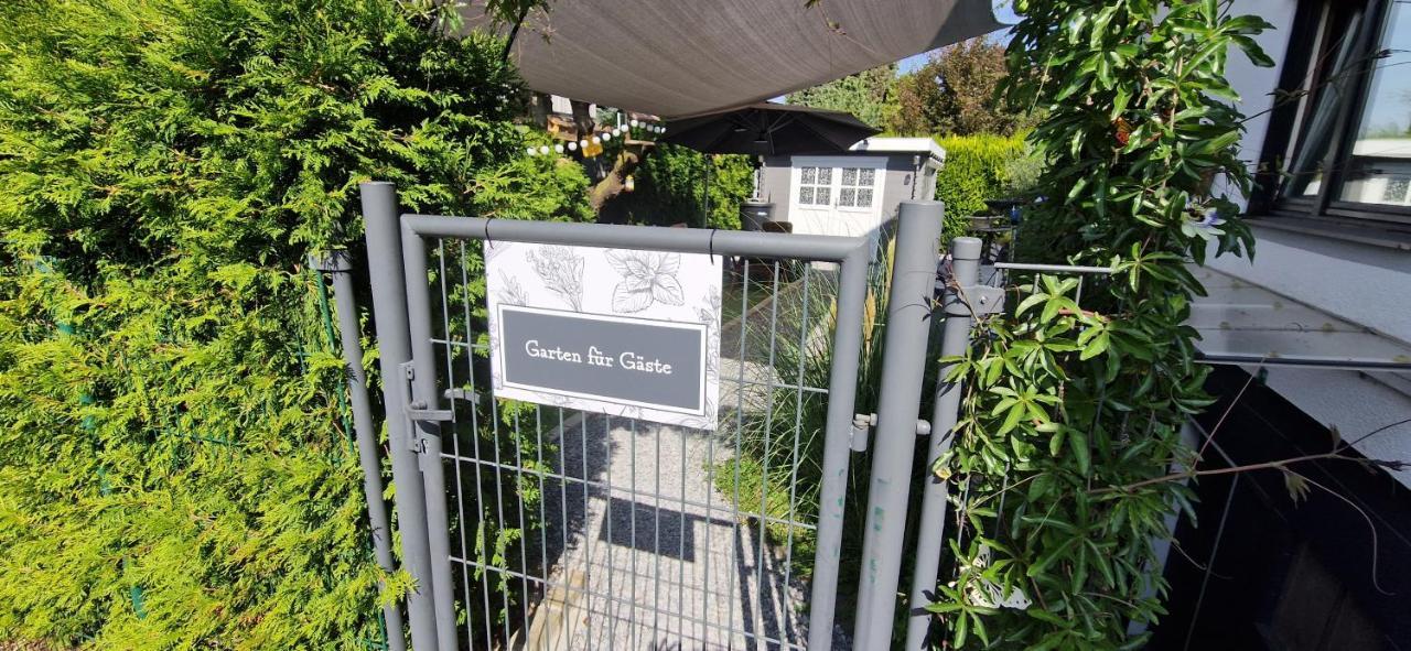Bed & Breakfast Ravelin Rees Bagian luar foto