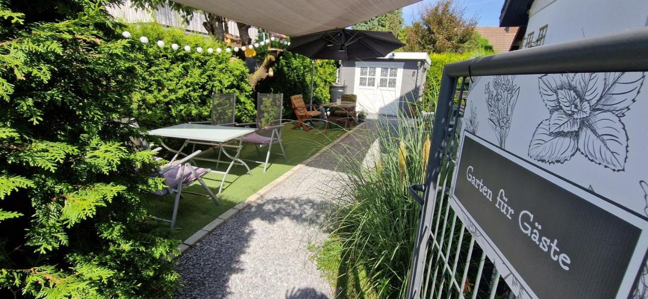 Bed & Breakfast Ravelin Rees Bagian luar foto